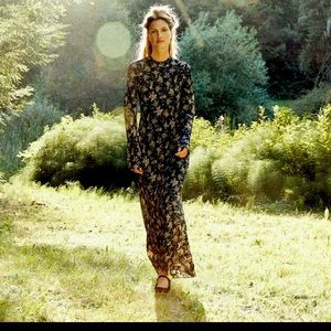 Doen Zuri Dress in black Lilium size small